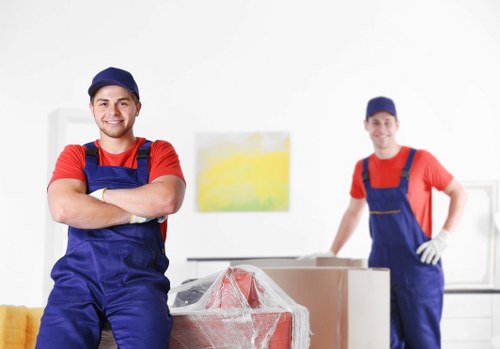 Local movers planning a residential move in Aldersbrook